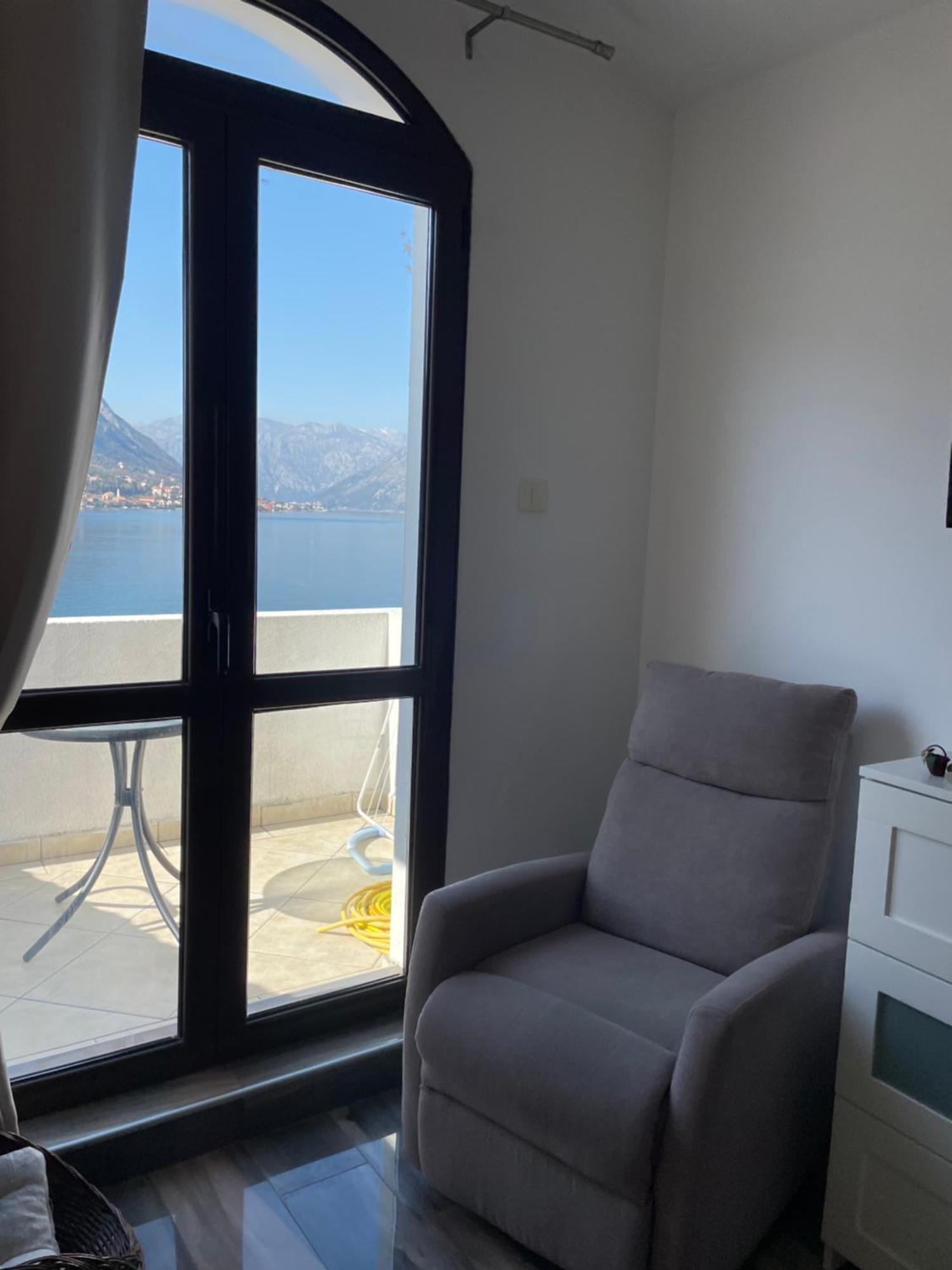 Apartment Jovana Kotor Exterior foto